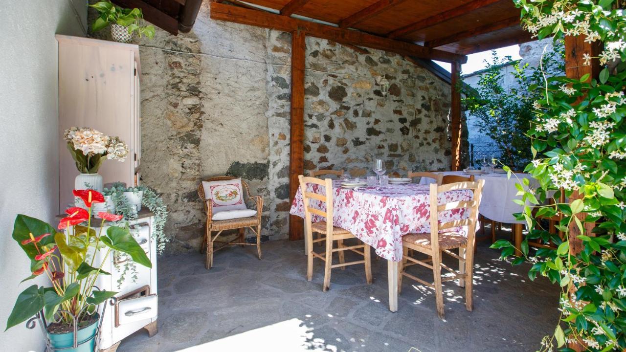 Il Como' Della Civetta - Taverna “La Fenice” Stazzona Exterior foto