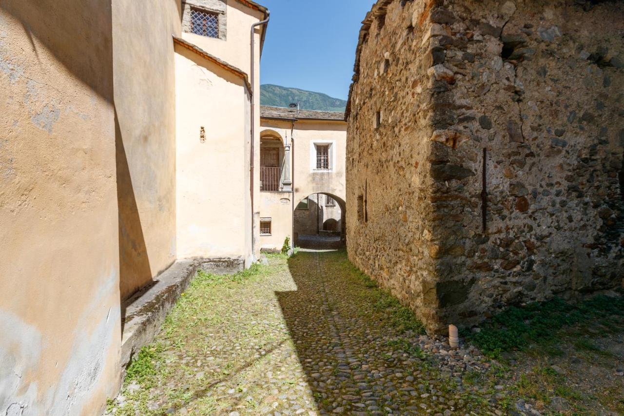 Il Como' Della Civetta - Taverna “La Fenice” Stazzona Exterior foto